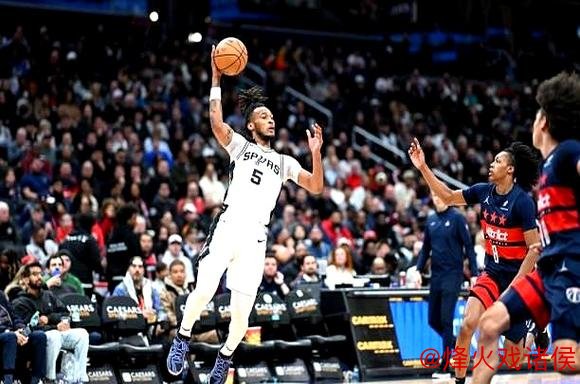 国王马刺达成交易：次轮签+现金换取场均7分侧翼