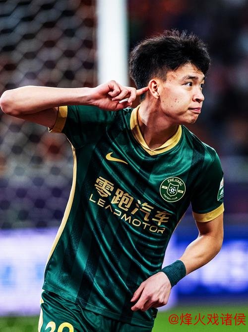 国足23人名单:王钰栋接过10号球衣,曹永竞与朱辰杰因伤缺阵 国足23人名单:王钰栋接过10号球衣,曹永竞与朱辰杰因伤缺阵