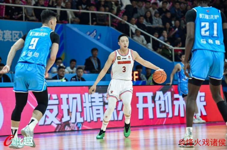 胡明轩16分周琦13+12 广东力克辽宁总比分2-1 胡明轩16分周琦13+12 广东力克辽宁总比分2-1