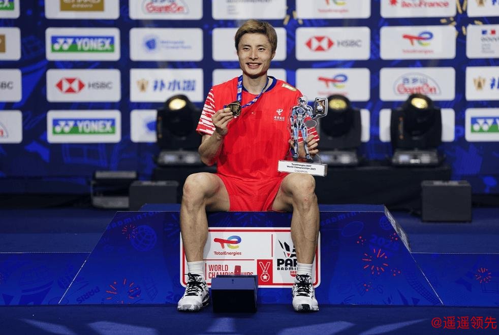 祝贺！石宇奇晋级马来西亚羽毛球公开赛男单决赛